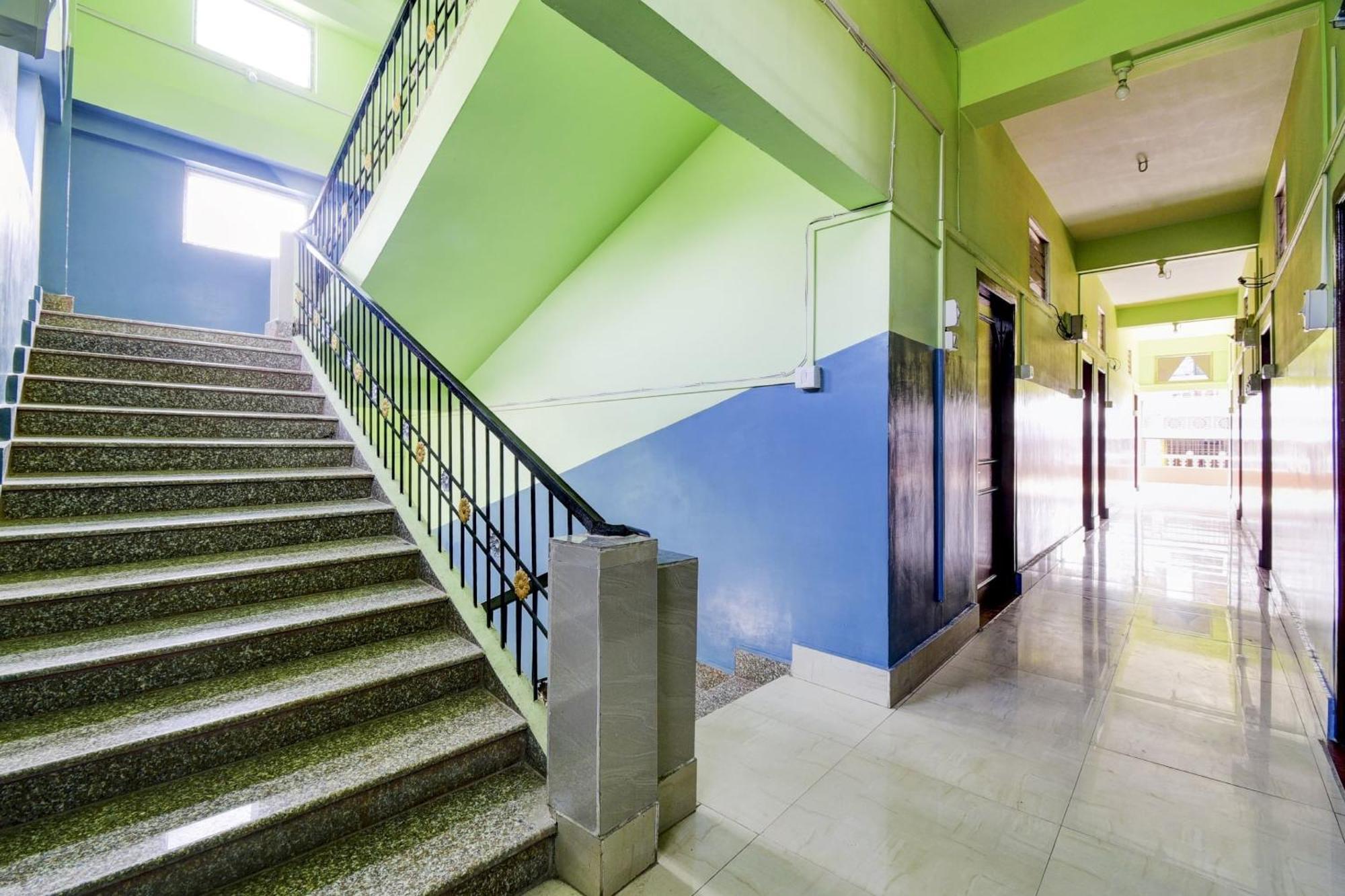 Hotel O Nandini Дибругар Екстериор снимка