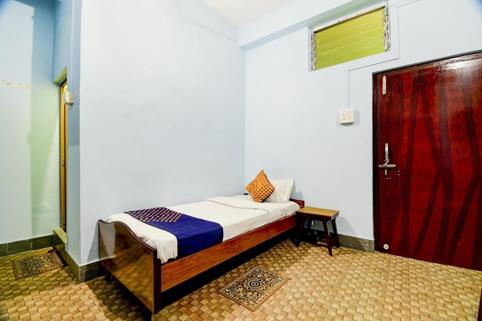Hotel O Nandini Дибругар Екстериор снимка